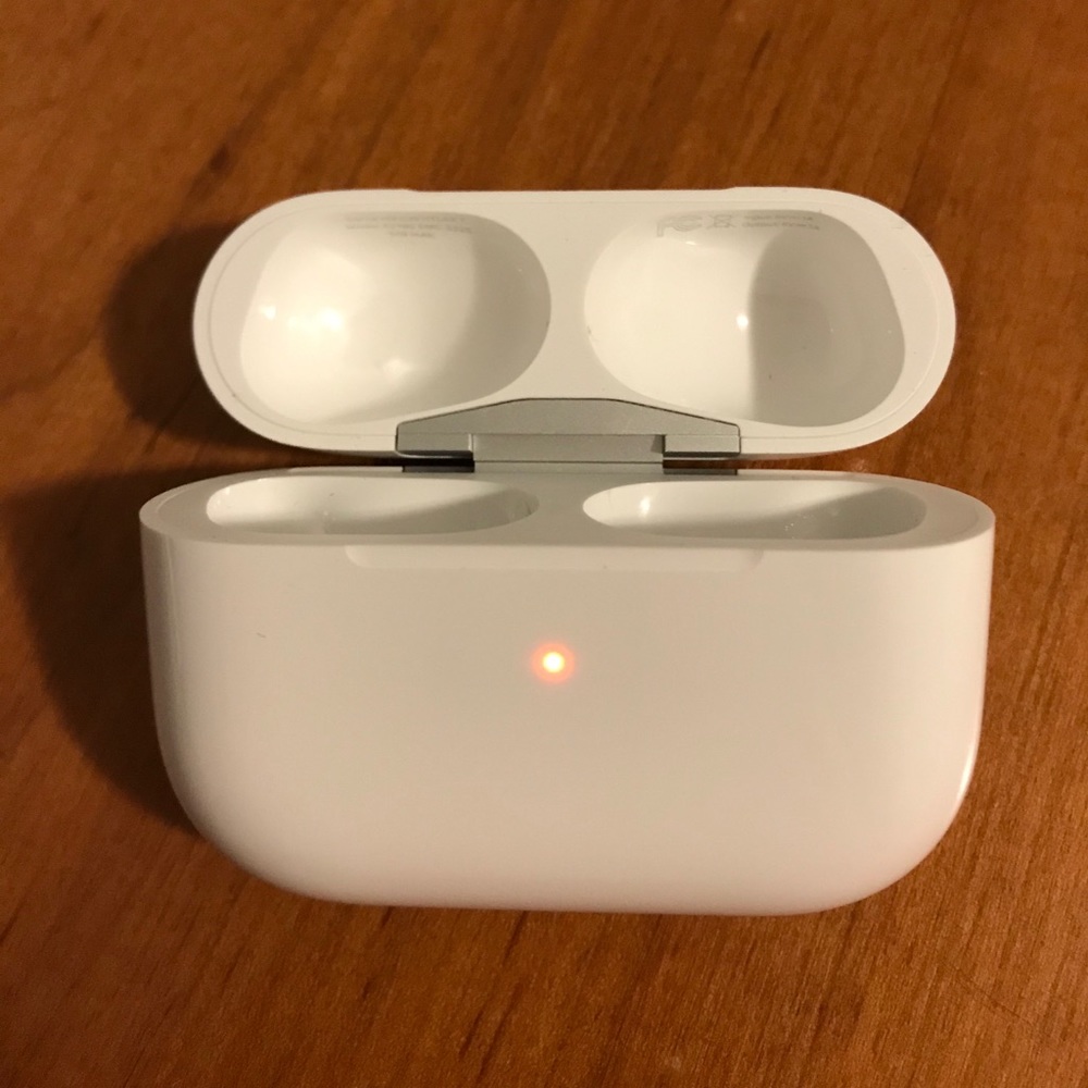 Apple Airpods Pro Charging Case Only - Perfect